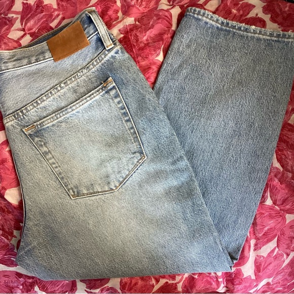 J. Crew Denim - J. Crew Light Blue Distressed Slouchy Boyfriend Jeans 29P